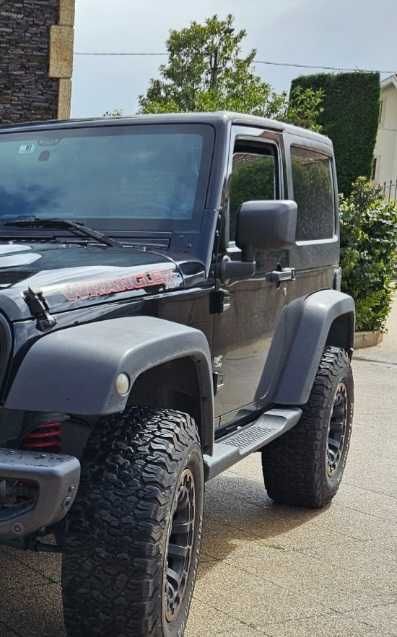 Jeep wrangler impecável