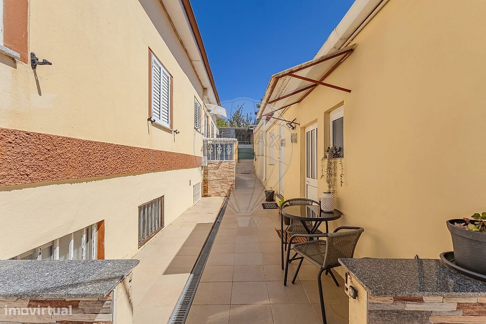 Moradia T2 para venda