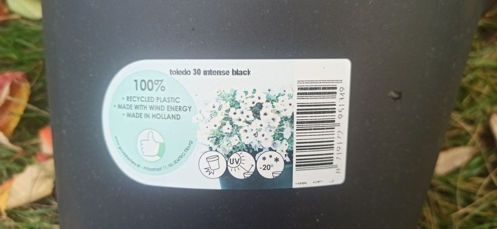 Duże donice doniczki do ogrodu