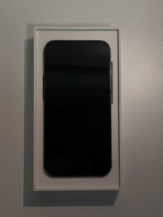 Iphone 12 Pro 256GB Grafite | Bateria 100% + 5 capas