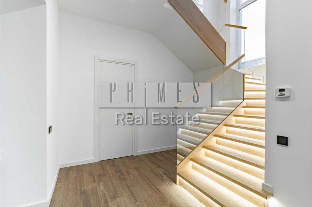 Продаж будинку Лісники з гостьовим будинком Обухівський р-н з ремонтом