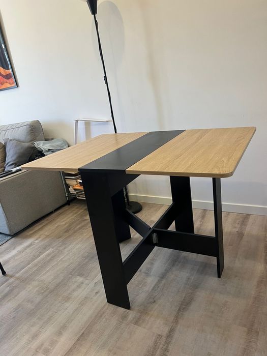 Mesa aparador moderno