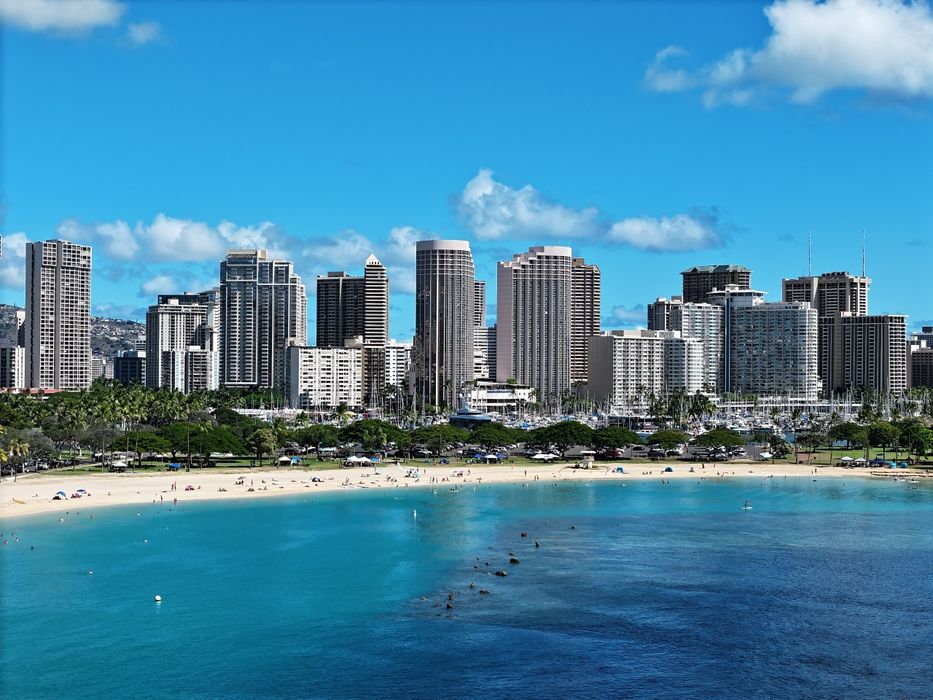 DJI Air 3 Fly More Combo z RC2+ amerykańska wersja