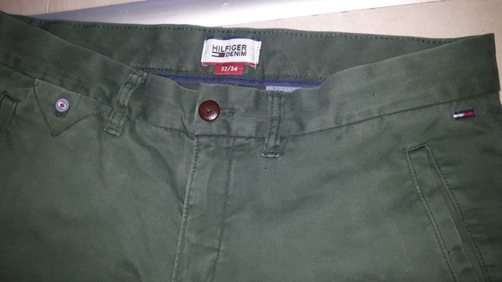 Rurki Hilfiger. 32/34