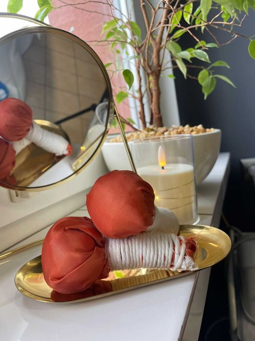 Masaż twarzy, szyi i dekoltu Ajurweda