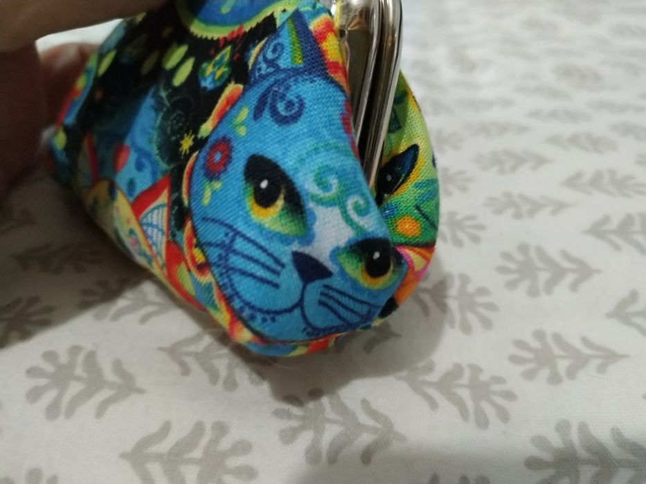 Porta-moedas com gatos