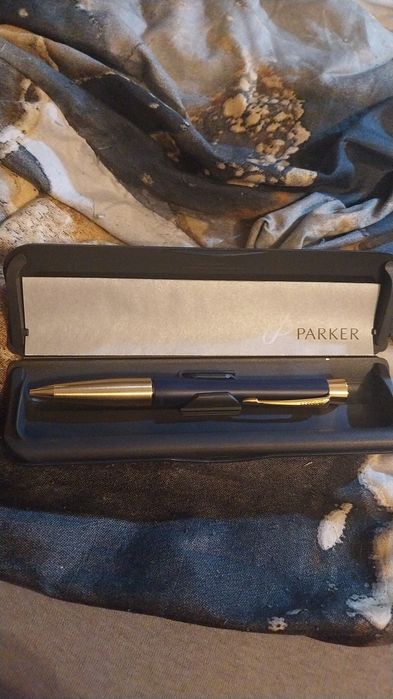 Długopis Parker nowy