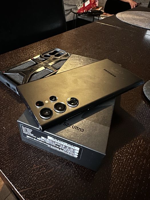 Samsung S22 Ultra 12/256 stan Idealny