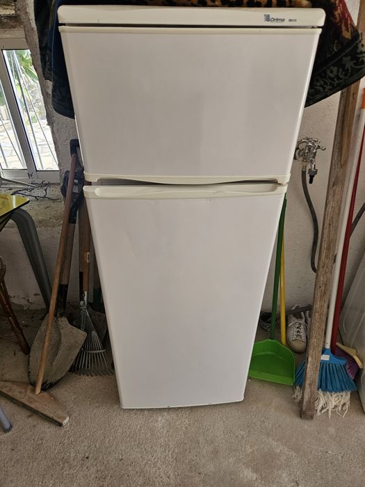 Frigorífico combinado em excelentes condi os