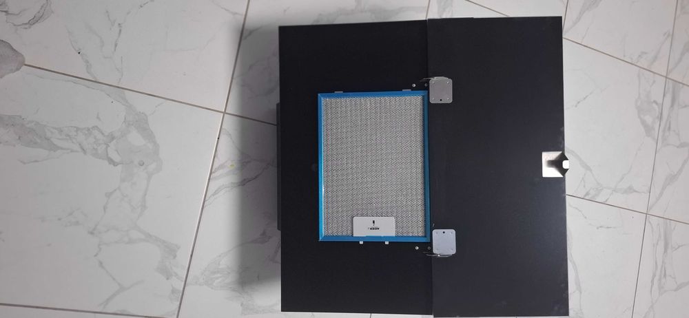 Витяжка на кухню Beko