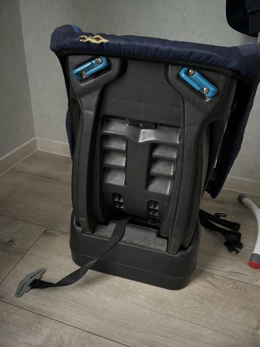 Автокрісло до 18 кг