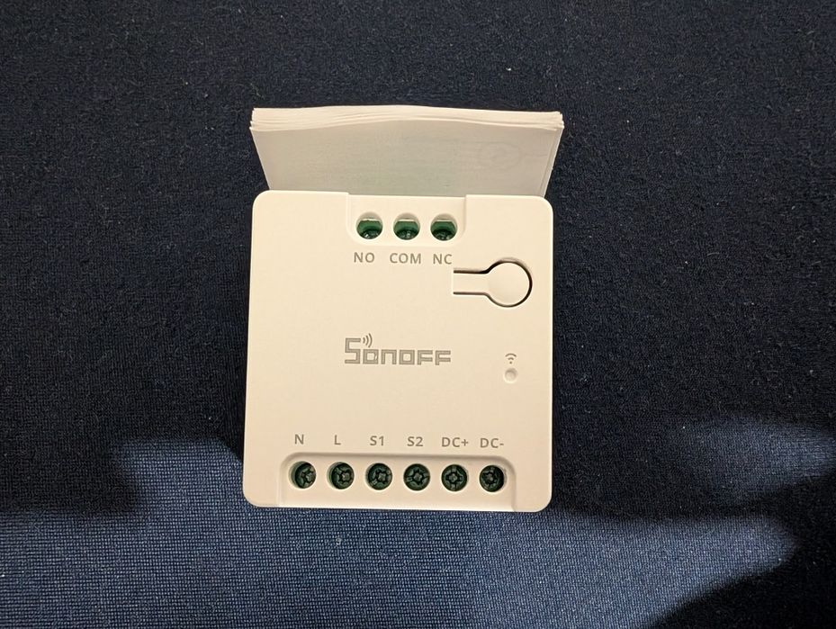 Interruptor Mini D Wifi para casa inteligente AC DC 12 48 V Contato So