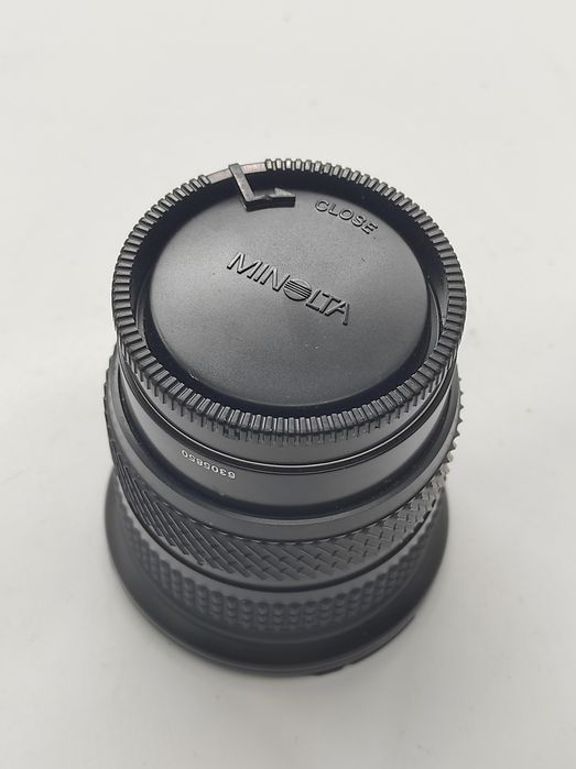 Obiektyw Tokina 19-35mm, mocowanie Sony Minolta.