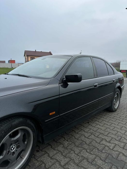 Продам Bmw E39 525і
