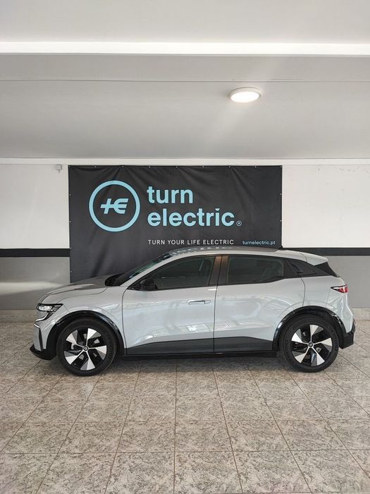 Renault Mégane E-Tech EV60 220hp optimum charge Equilibre