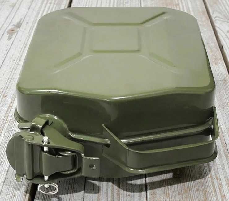 Вертикальна каністра 5 л — практична, міцна, надійна