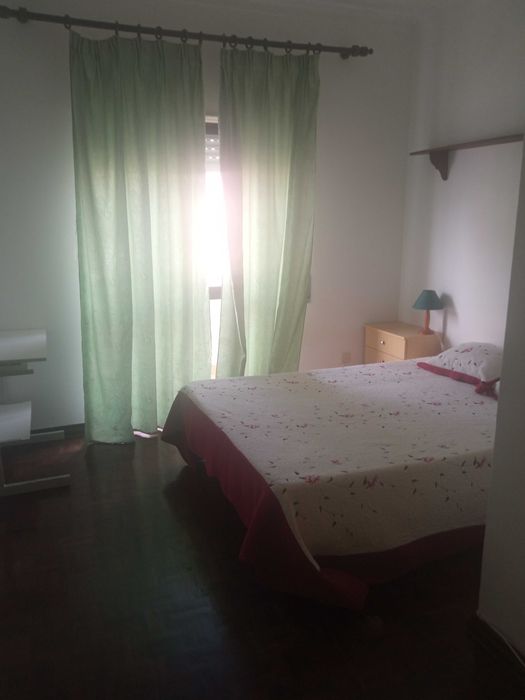 Apartamento para alugar férias - de 4 de Julho a 5 de Setembro