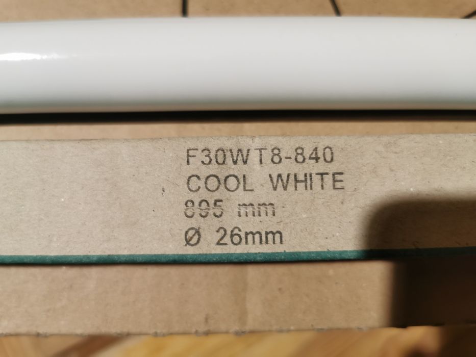 Świetlówki Sylvania Luxline Plus 30W 4000K