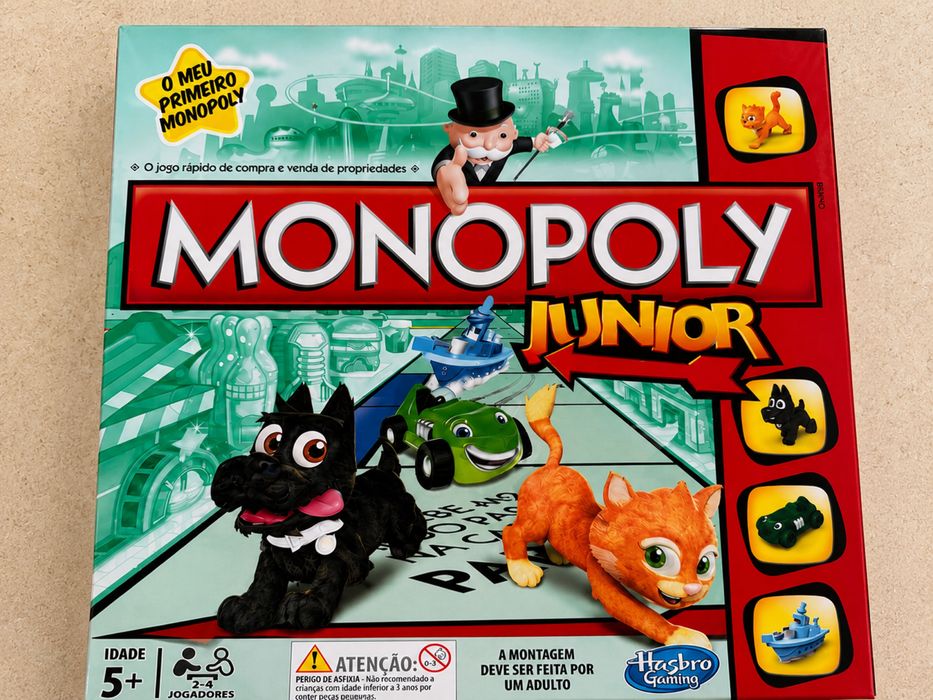 MONOPOLY junior.