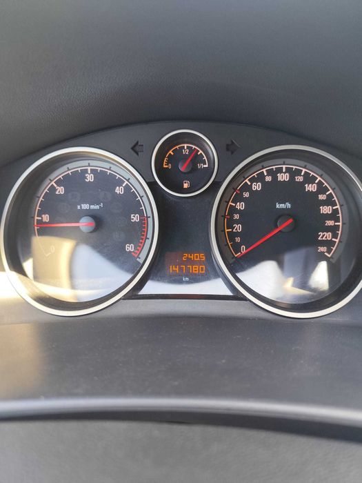 Vendo Opel Astra H 5M 1.7CDTI
