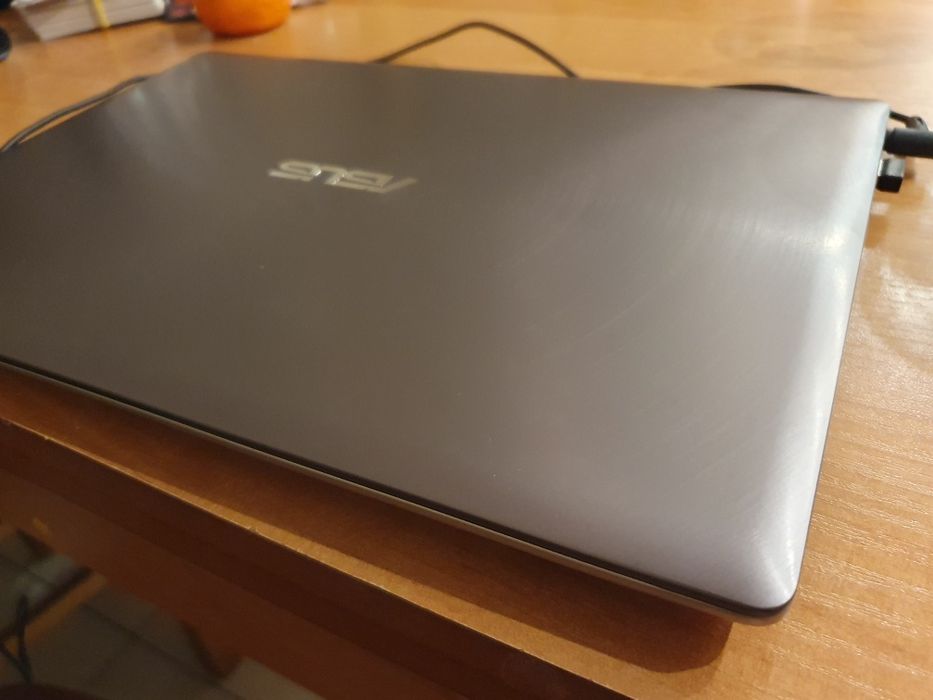 Ultrabook Asus UX303L i5,GeForce,8GB,ssd256GB