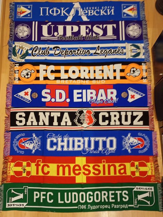 Cachecol - vários clubes de futebol internacionais novos, pede o teu!