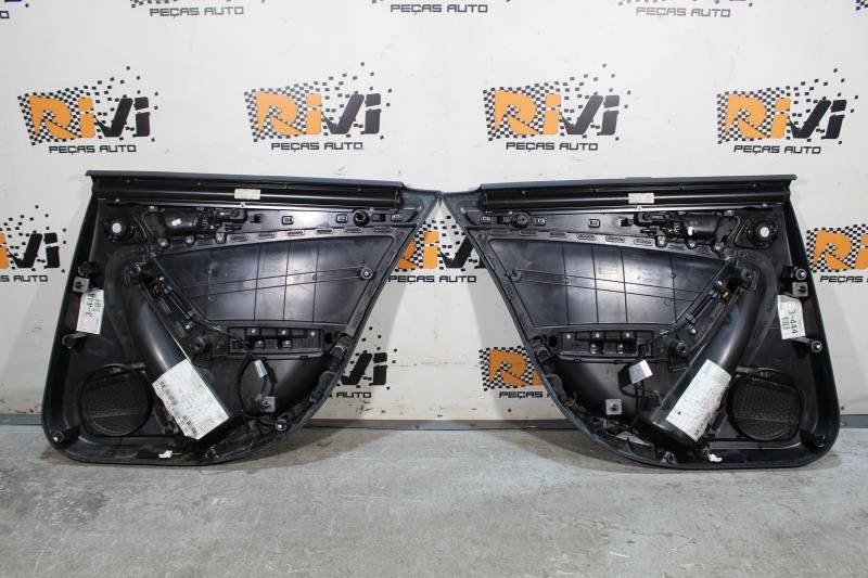Forra / revestimento genérico AUDI A4 (8K2, B8)