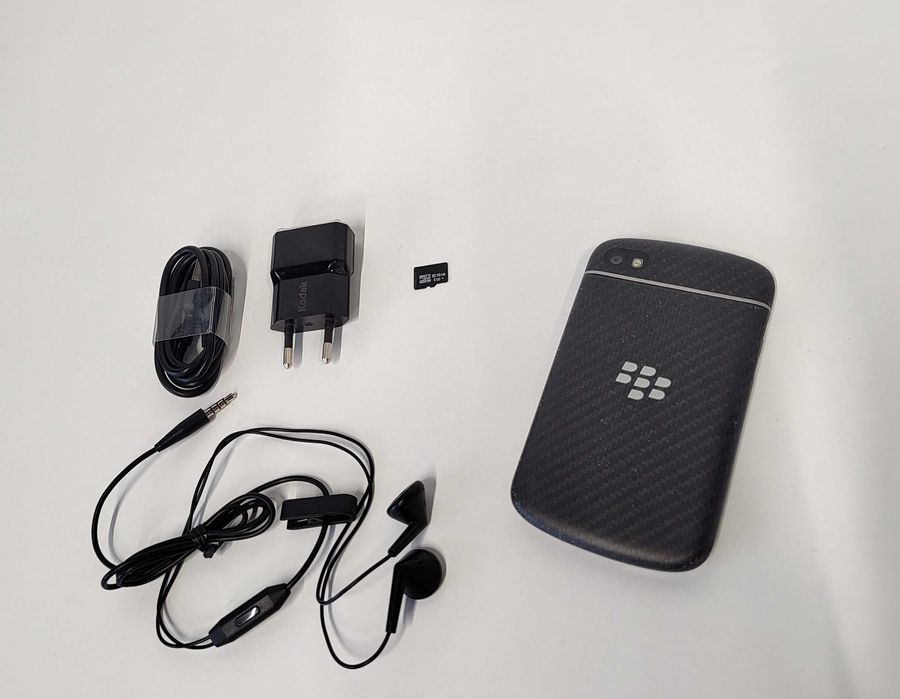 Kolekcja BlackBerry Q10 Czarny Bez Simlocka