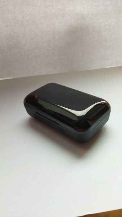 Bluetooth Навушники F9 Бездротові — LED Display. Power Bank