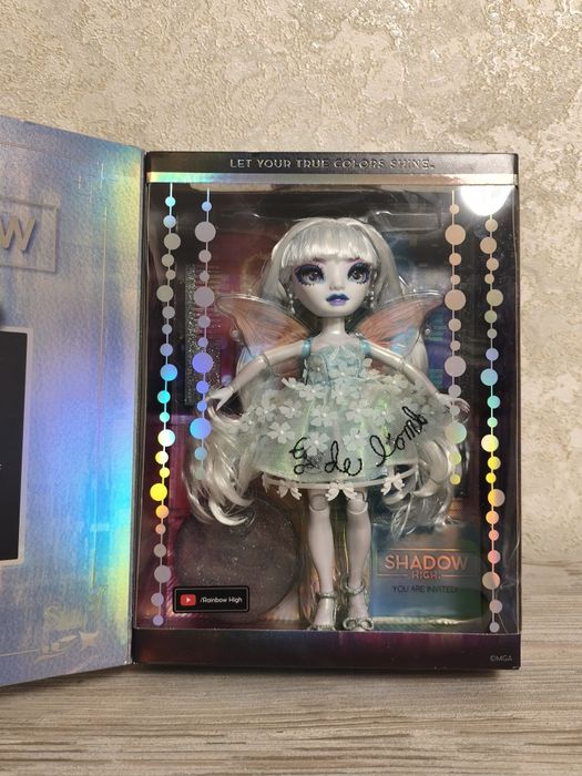 Колекційна Shadow High Costume Ball  Eliza McFee
