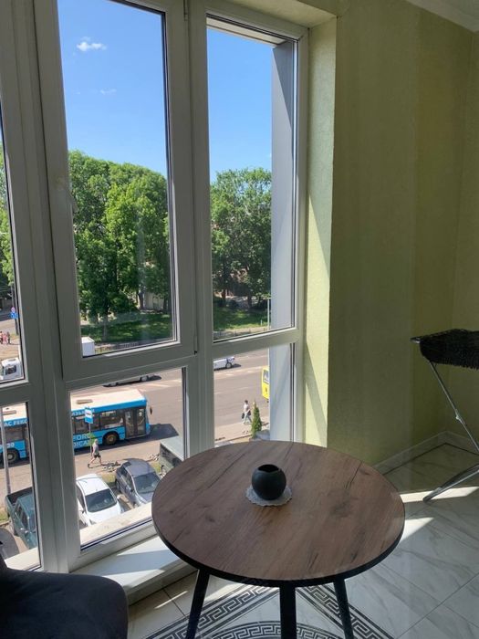 Ремонт металопластикових вікон Встановлення підвіконня Заміна відливів