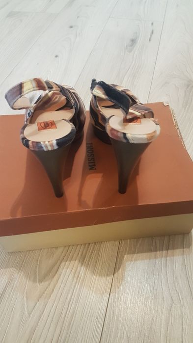 Sandałki na obcasie Missoni rozm.40