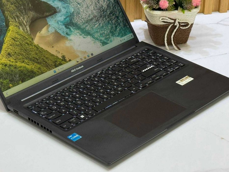 Asus Vivobook 16" i7-13700H/32GB/512Nvme com garantia
