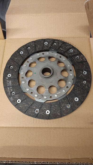 Nowa, nieużywana tarcza sprzęgła LUK 1.9TDI AWX/AVF