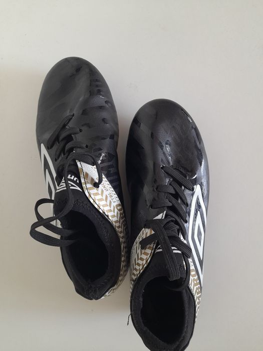 Buty sportowe korki