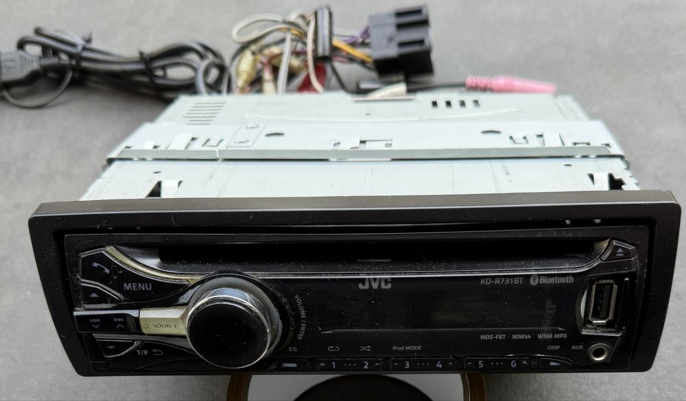 Radio samochodowe jvc kd-r731bt aux plyta usb opcjonalnie bluetootb