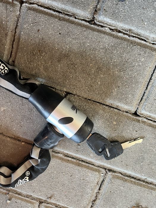 Nowe zapięcie rowerowe . Bardzo mocne