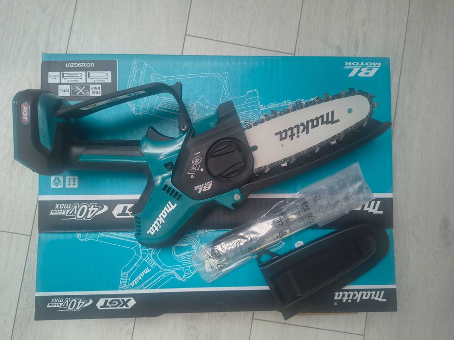 Makita pilarka łańcuchowa UC029GZ01 40V XGT. NOWA!