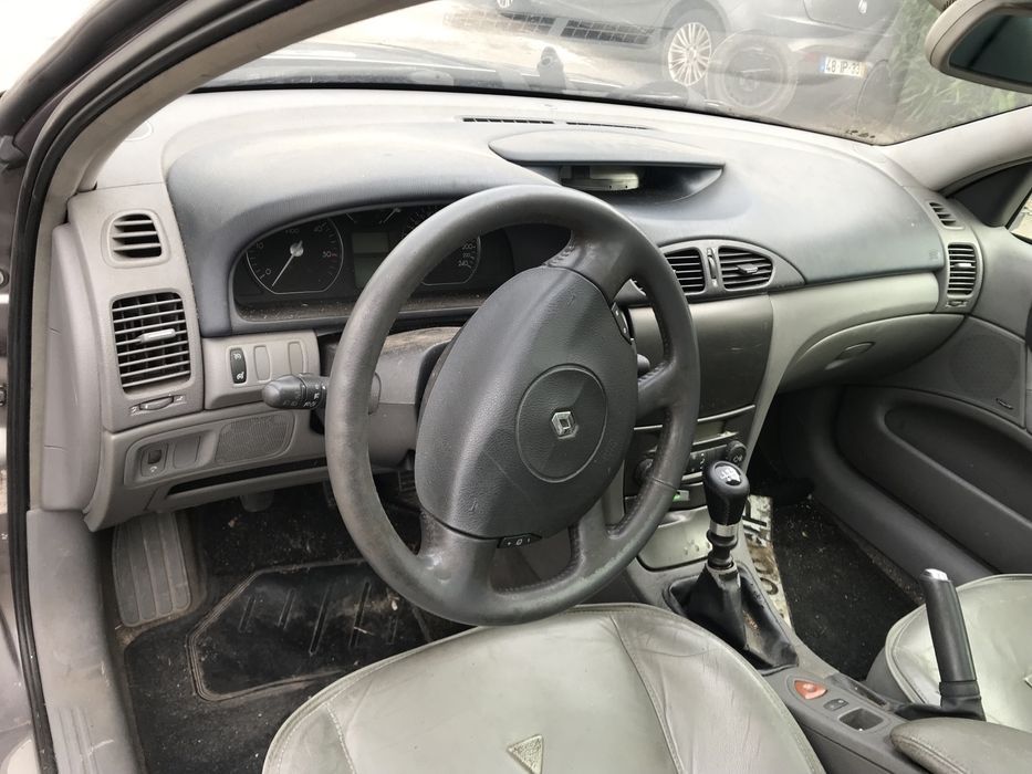 Renault Laguna 1.9 DCI Ano 2001