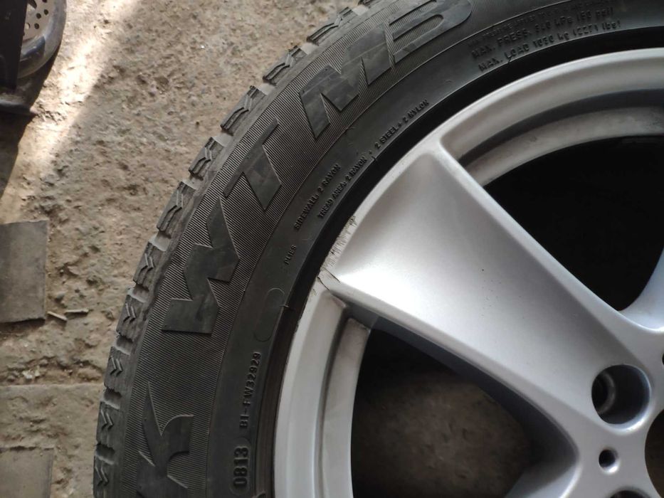 Диски BMW Х5   c зимней резиной DUNLOP  255/55 R18