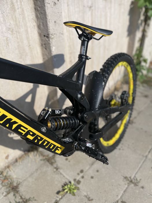 Nukeproof pulse Двухподвес Downhiil freeride mtb trek giant yt fox