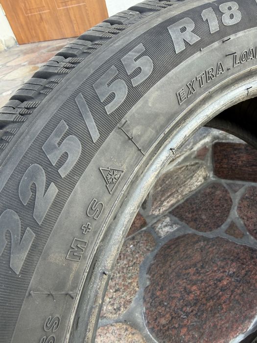 Zimowe opony 225/55 R18