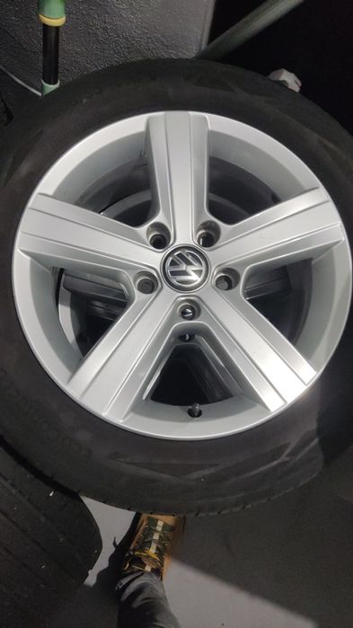 Jantes com pneus Originais VW 16