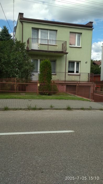 Dom w centrum jednorodzinny