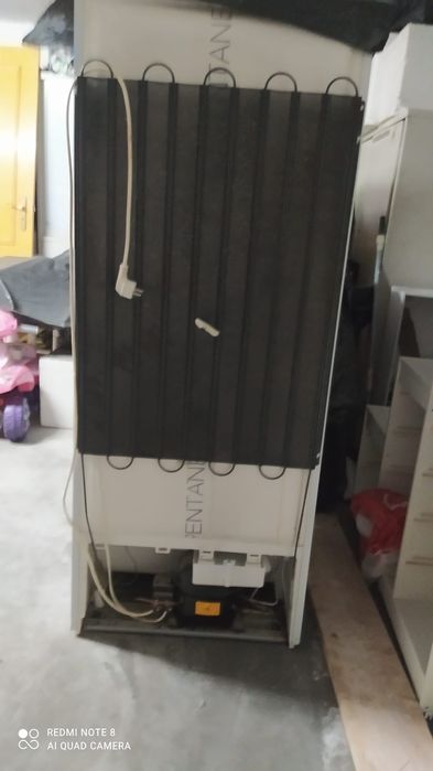 Frigorífico hotpoint branco