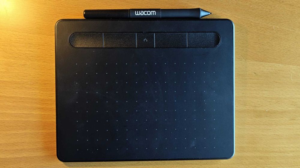 Mesa Digitalizadora Wacom Intuos S Bluetooth Preta + Pen