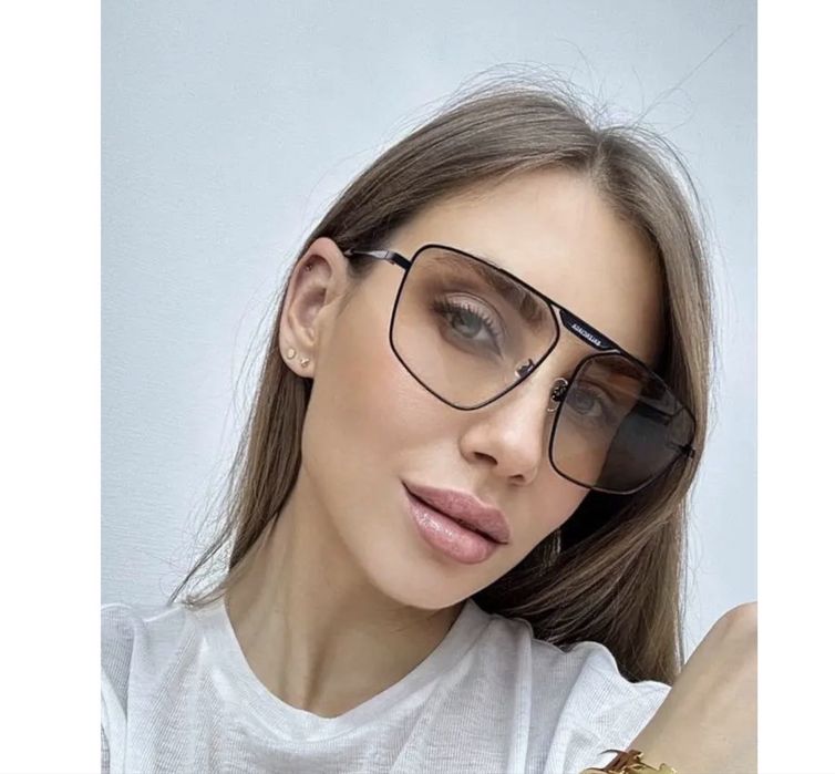 Окуляри жіночі в стилі balenciaga