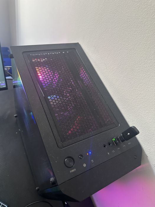 Desktop ryzen 7 5700x3d rtx 5060 ti 16gb