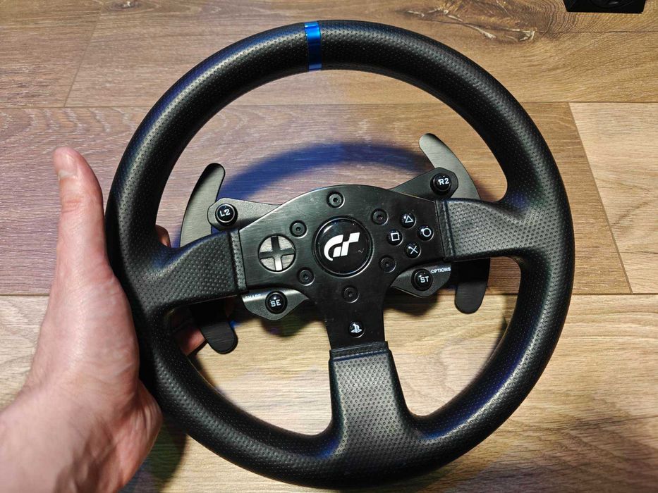 Thrustmaster T300 RS GT Edition + Ferrari F1 Wheel Add-On