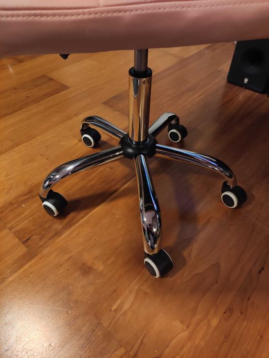 fotel biurowy obrotowy